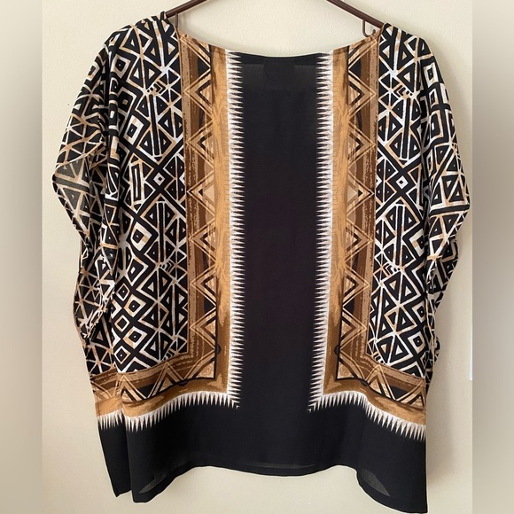Ruby Rd. Black and Tan Geometric Blouse PL - Picture 2 of 4